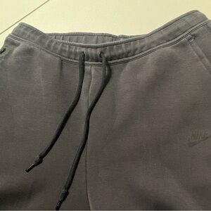 Nike Black Gray Joggers Sweatpants
